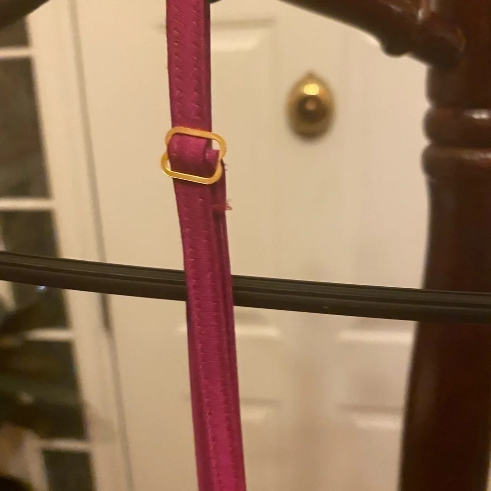 Isaac MIZRAHI NEW YORK FUCHSIA DRESS SIZE MEASUREMENTS PROVIDED
